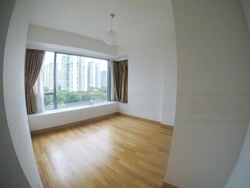 SilverSea (D15), Condominium #639747001